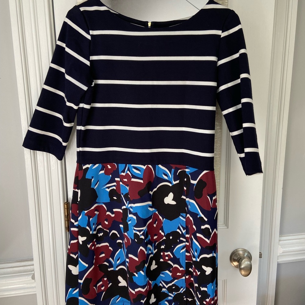 Size 10 Taylor dress.